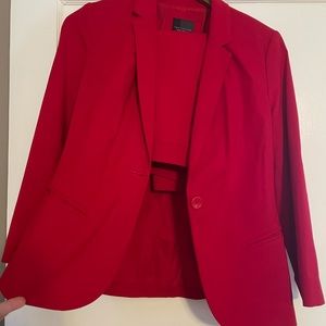 Women’s Suit Set, sizes 4/6